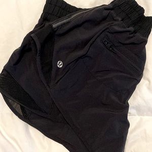 Black Lululemon size 8 shorts